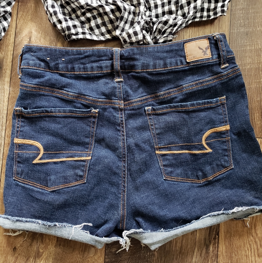High Rise Shorts - Picture 6 of 8